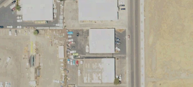 Service Commercial Shop with Yard