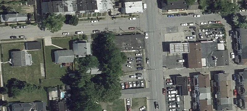 One-Story Convenience Store Building