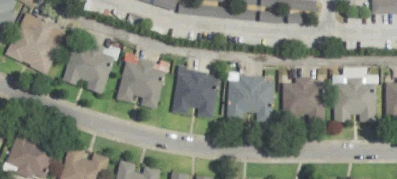 Two-Unit Duplex with Two Yards
