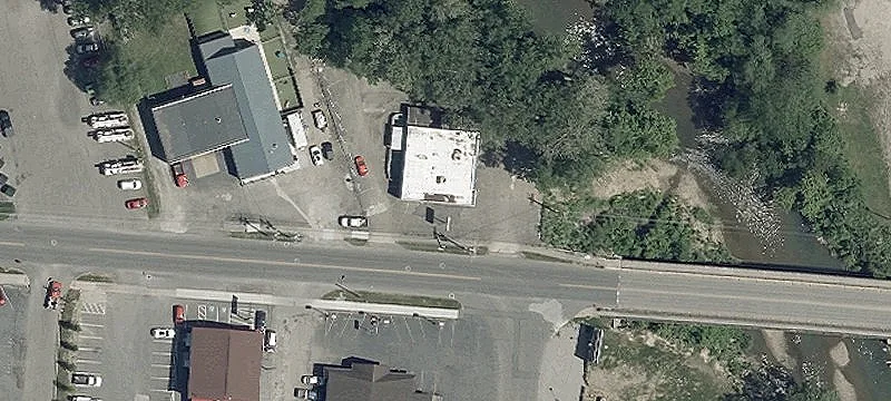 Restaurant-Ready Commercial Building