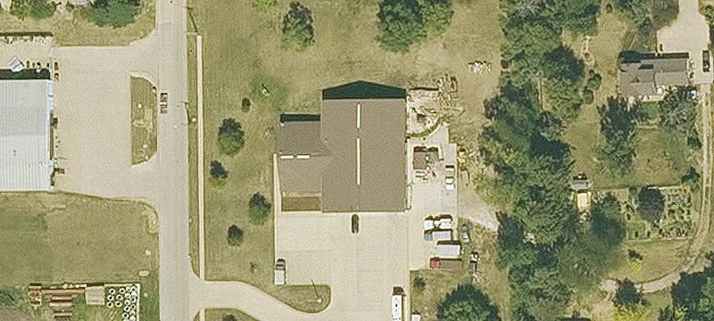 2008 Office Building with Private Gym