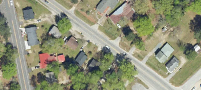 Corner Lot Storefront on Truck Route