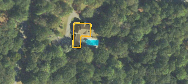 Residential Land Lot with Estate Acres
