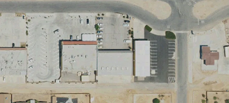 High-Visibility Storefront Space