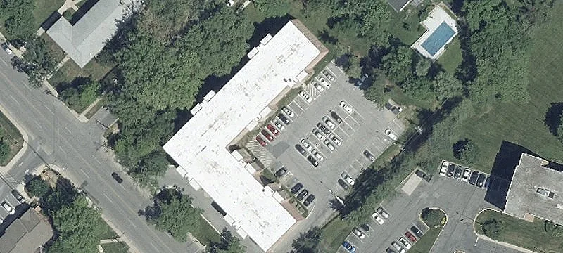 Mixed-Use Multifamily Apartment Building