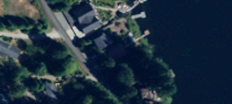 Community Lakefront Residential Lot