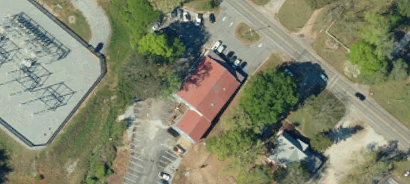 Multi-Tenant Retail Building