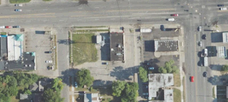 Commercial Building with Additional Land