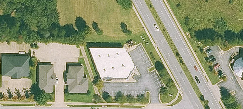 Divisible Office and Retail Building