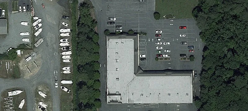 Neighborhood Office and Retail Center