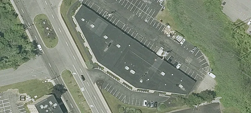 Flex Space with Grade-Level Dock