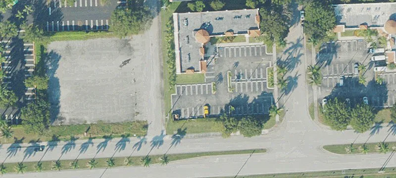 Automotive Service Garage with 12 Bays