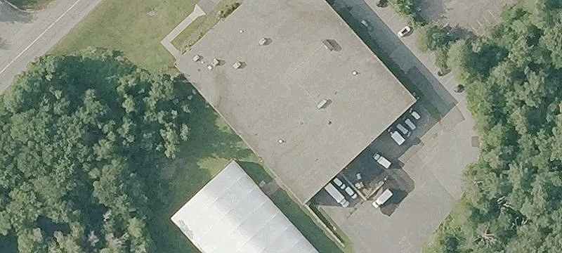 Warehouse with 24-Foot Clear Height