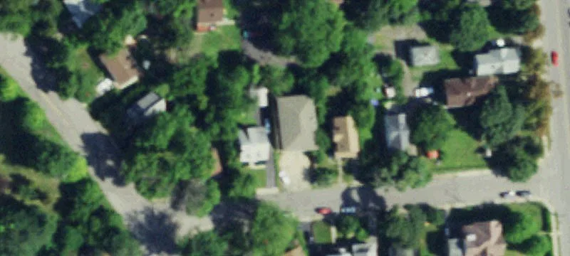 6-Unit Brick Apartment Building