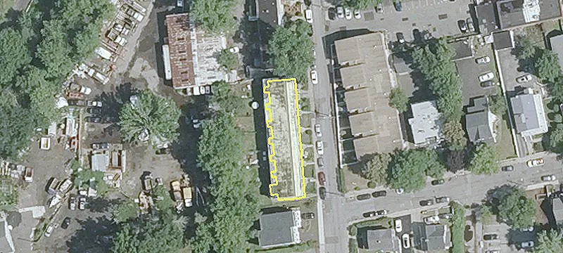 Renovated 3BR Apartment with Porch