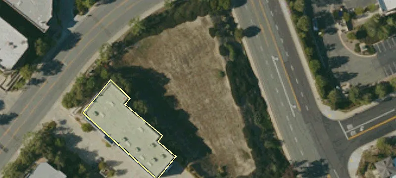 Commercial Land with Thoroughfare Access