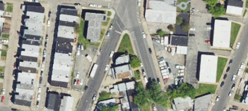 Strip Center with Laundromat Tenants
