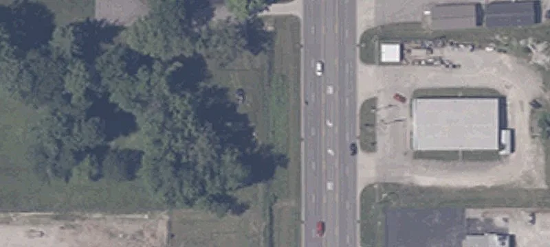 Commercial Land with 200-Foot Frontage