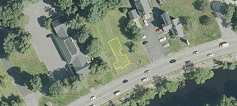 High-Exposure Highway Business Development Land