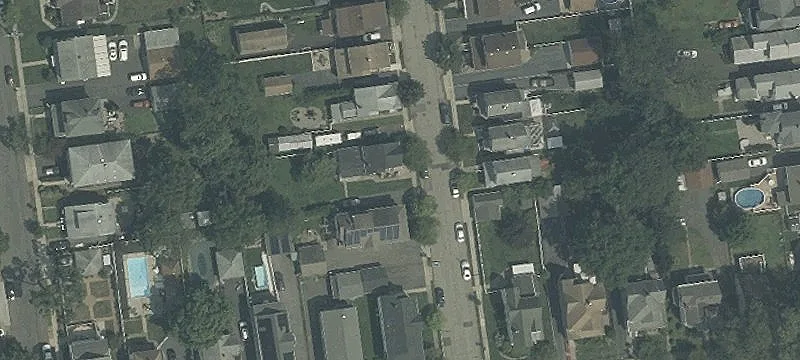 Industrial Building with Corner Access