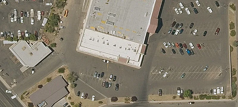 Commercial Pad Site in Shopping Center