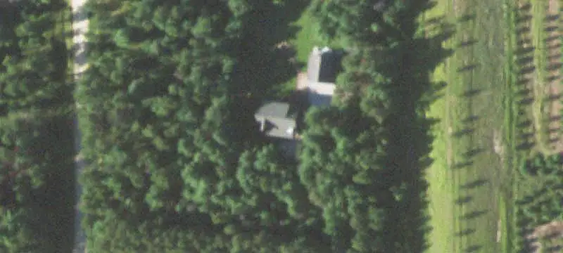 Lake-Adjacent Waterfront Land Parcel