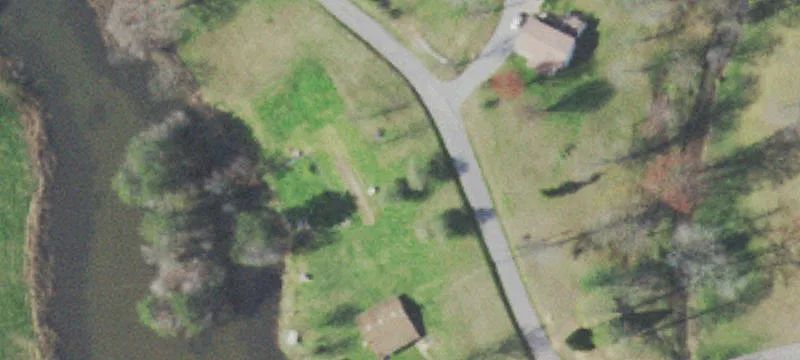 Fenced Equestrian Farm Acreage