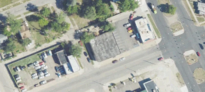 Flexible Multi-Room Office Building
