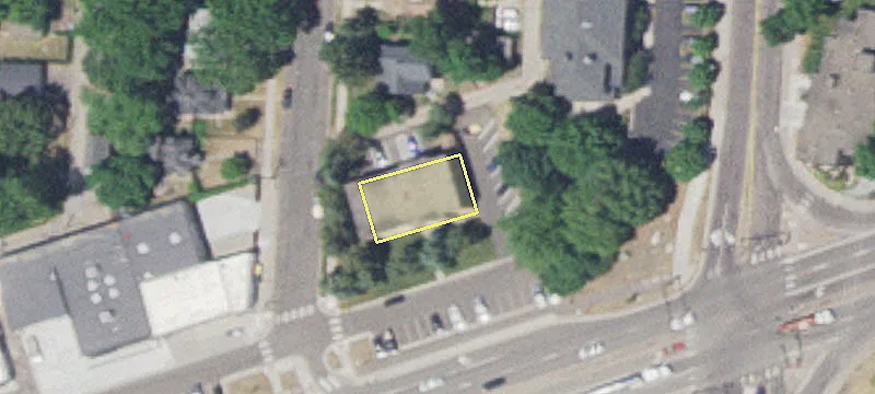 12-Unit Apartment Building