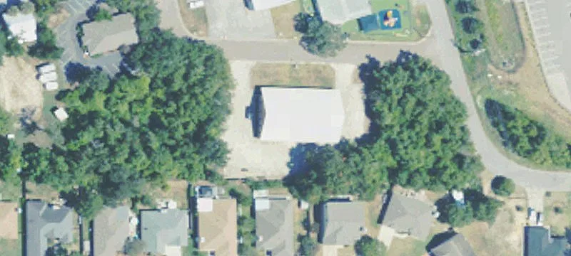 Multi-Tenant Shopping Center