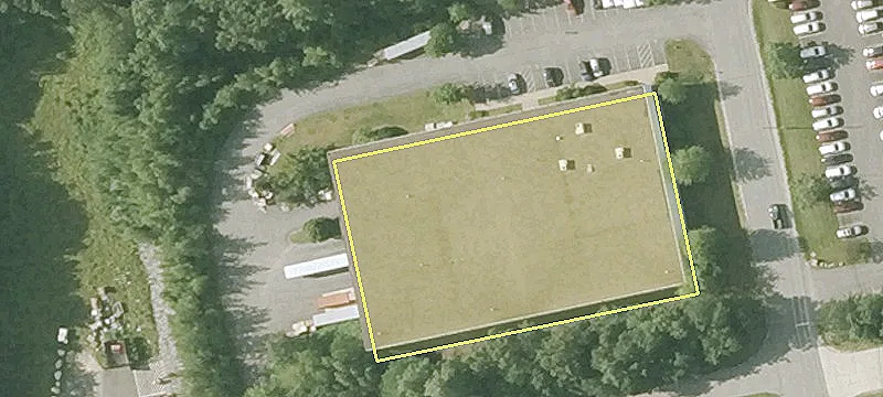 Freestanding Industrial Building with Office