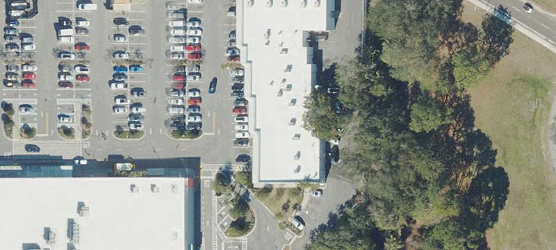 Retail Space in Shopping Center