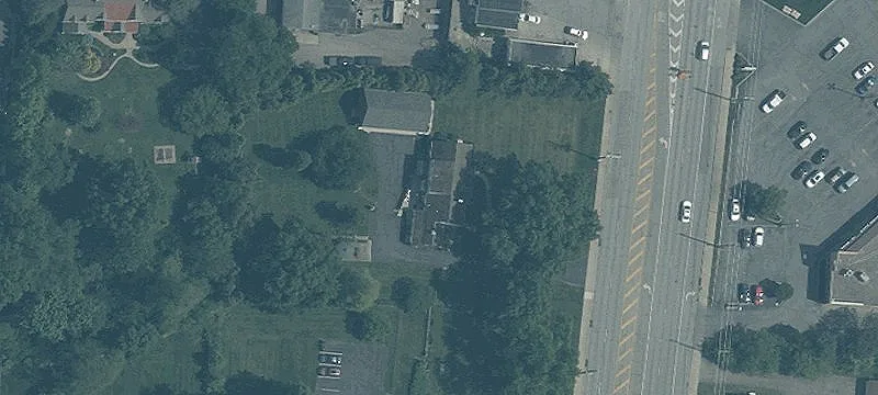 Multi-Use Office and Retail Building