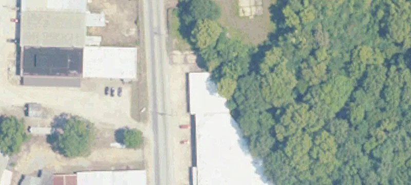 Warehouse with Fenced Yard