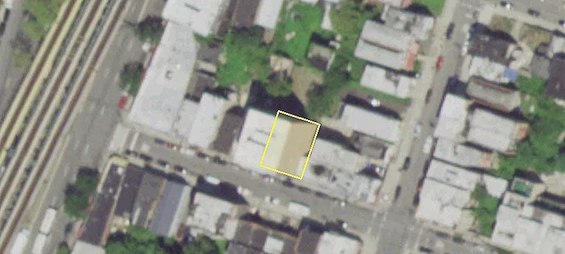 Multifamily Apartment Building