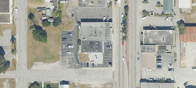 Fully Leased Neighborhood Shopping Plaza
