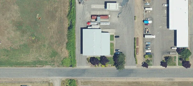 Clear-Span Industrial Flex Building