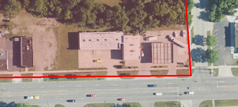 Retail or Office Space with Parking