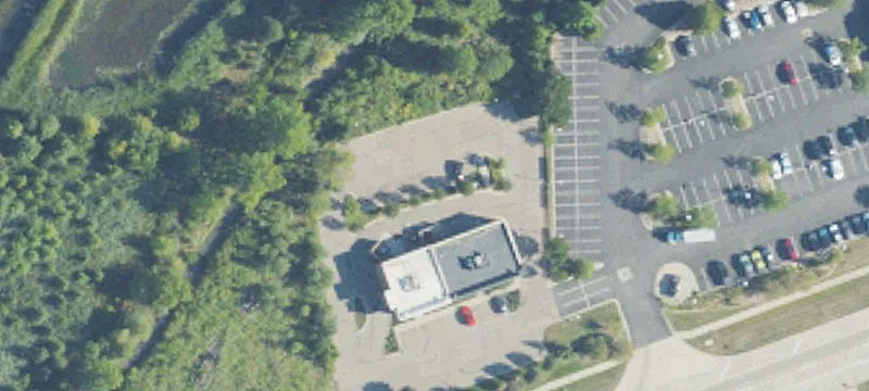Commercial Land with Avenue Frontage