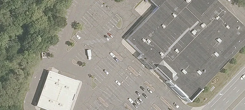 Multi-Tenant Retail Center