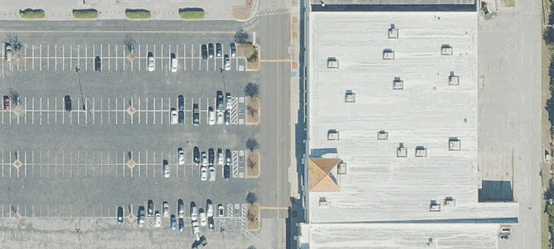 Demisable Big-Box Retail Space