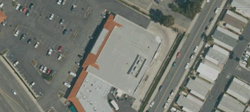 Aldi-Anchored Shopping Center