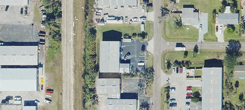 Warehouse with A/C Office and Yard