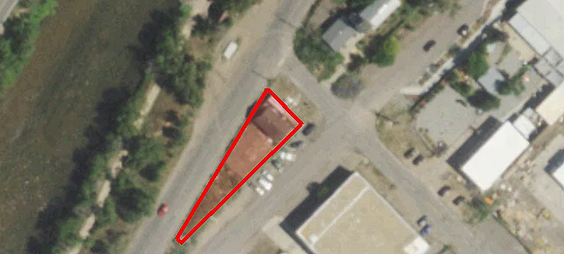 Retail Space with Mezzanine Potential