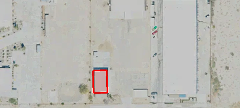 Industrial Flex Buildings with Yard