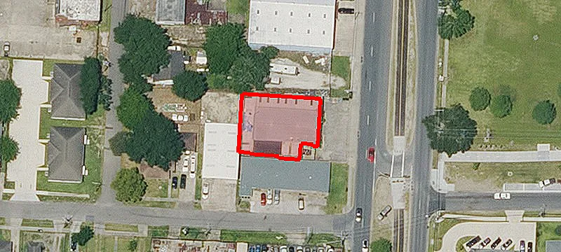 Versatile Flex and Retail Building
