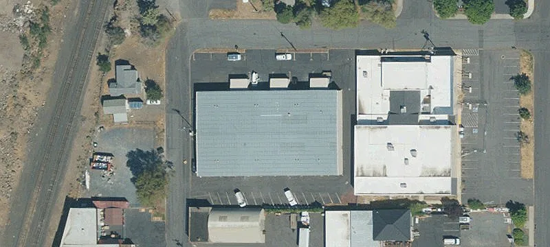 Multi-Tenant Industrial Warehouse Suites