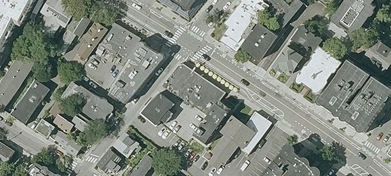 Corner Restaurant Retail Condo