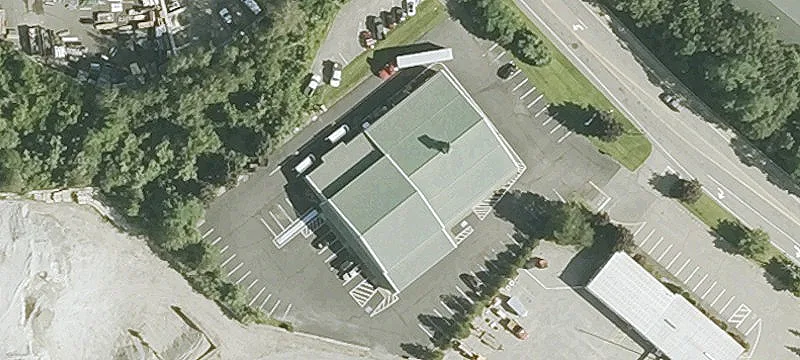 Flex Space with Overhead Door Access