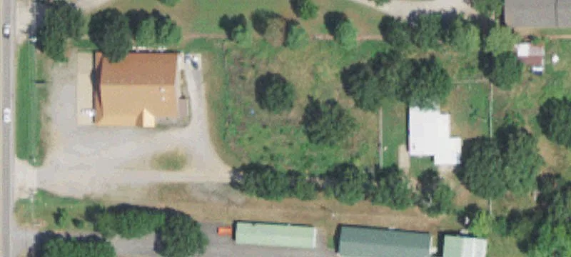 Multi-Unit Commercial Building